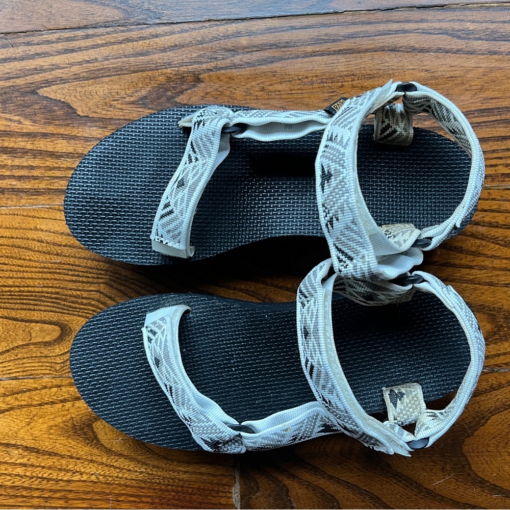 Teva flatform universal sandal